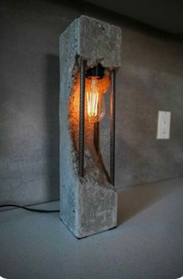 insdustrial concrete lamp
