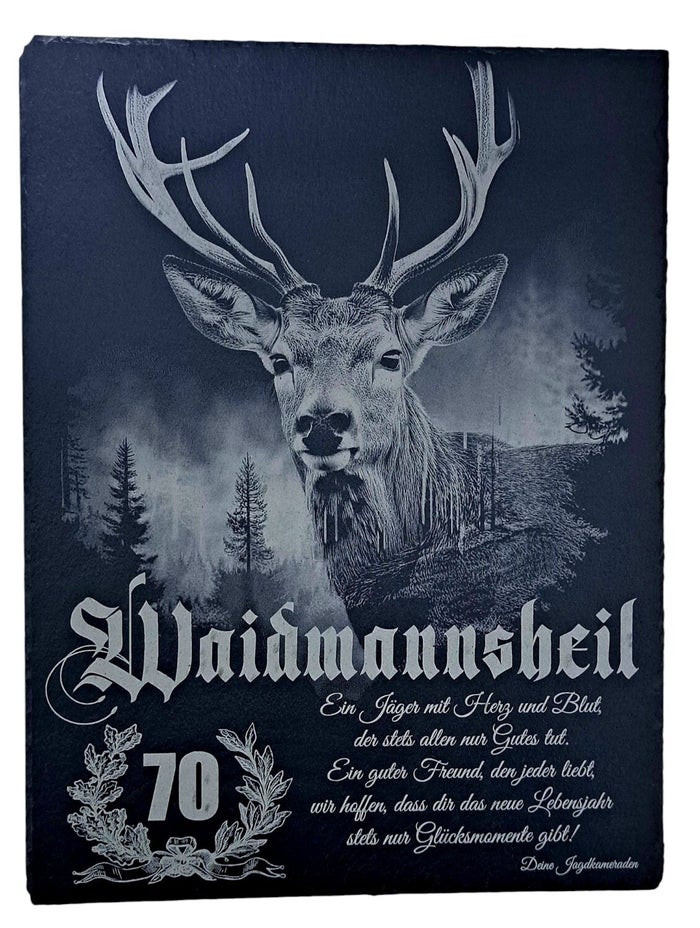 Detailansicht eines personalisierten Schiefer-Wandbildes mit Jagdmotiv