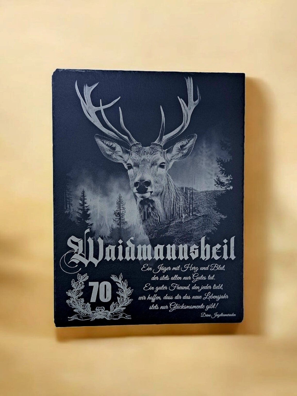 Lasergraviertes Schieferbild mit Jagdmotiv in großer Ansicht