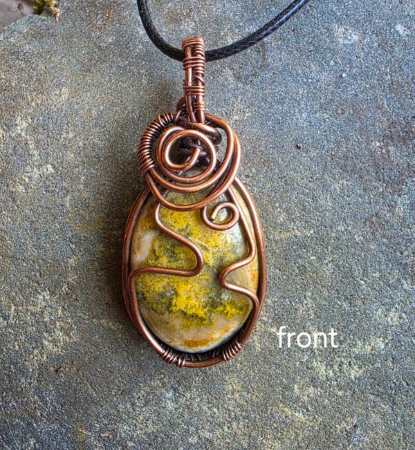 Hanger (wire wrapped) met Bumblebee jaspis