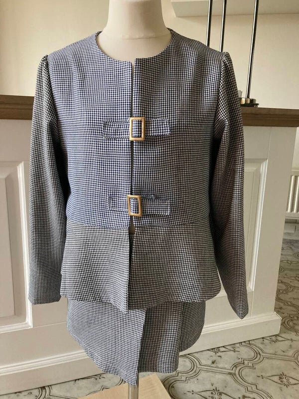 Blazer en skort (short/rok) in pied-de-poule