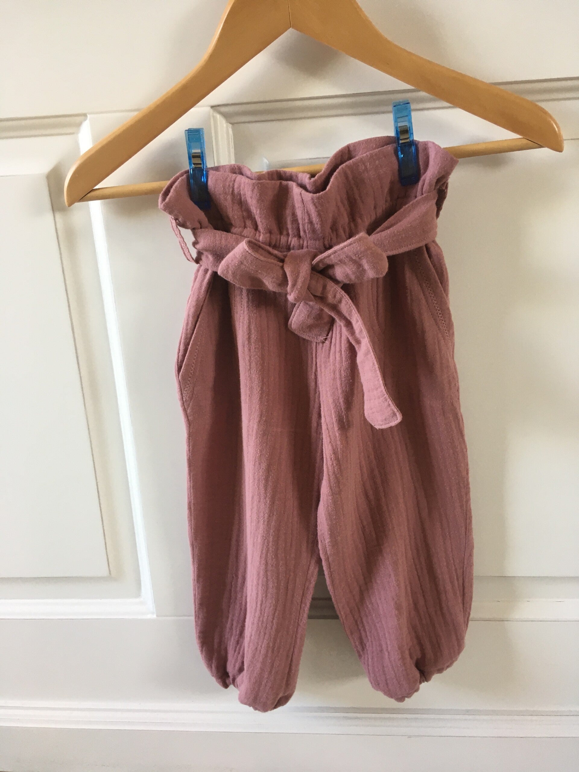 Katoenen broek met paperbagtaille