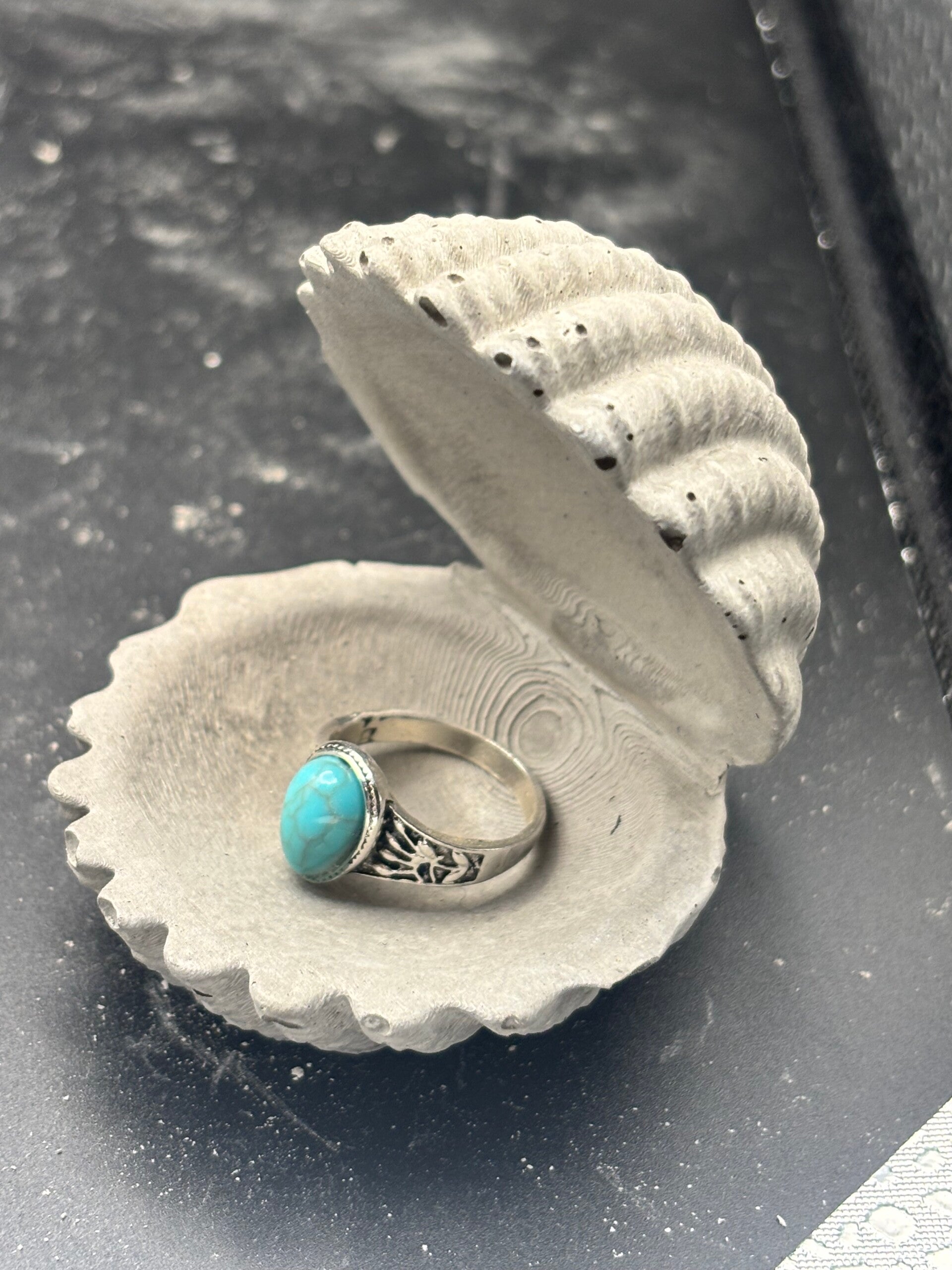 Porte bague coquillage béton