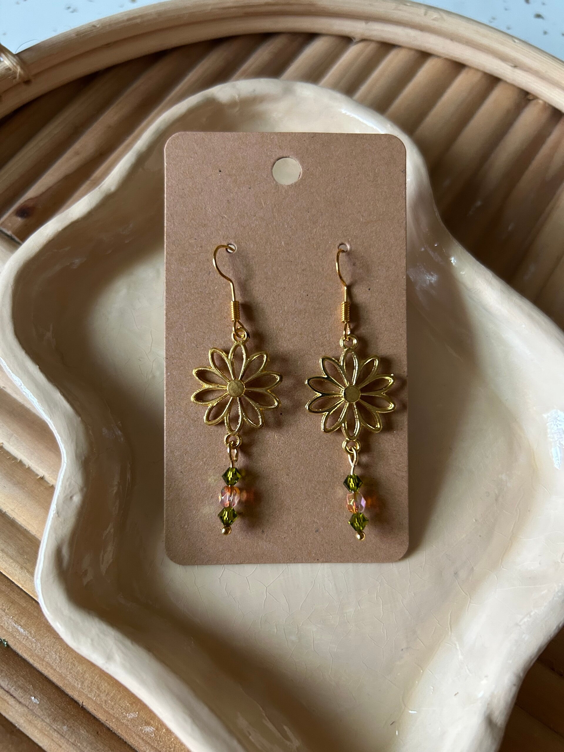 Flower dangles (Gold)