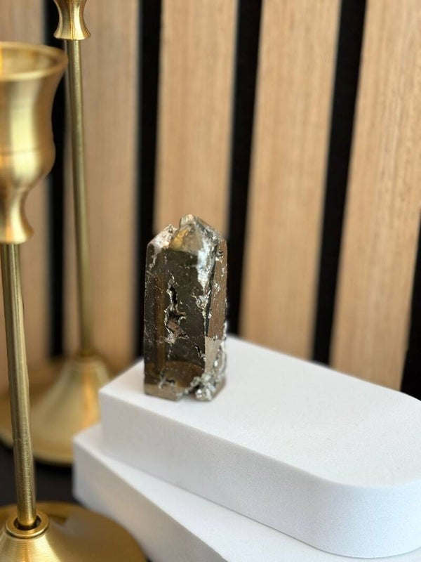 Pyriet Toren met Kwarts