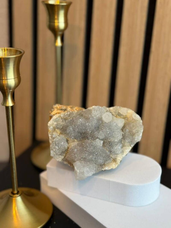 Apofylliet op chalcedoon