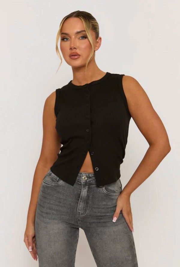 Ripped stretchy button vest top