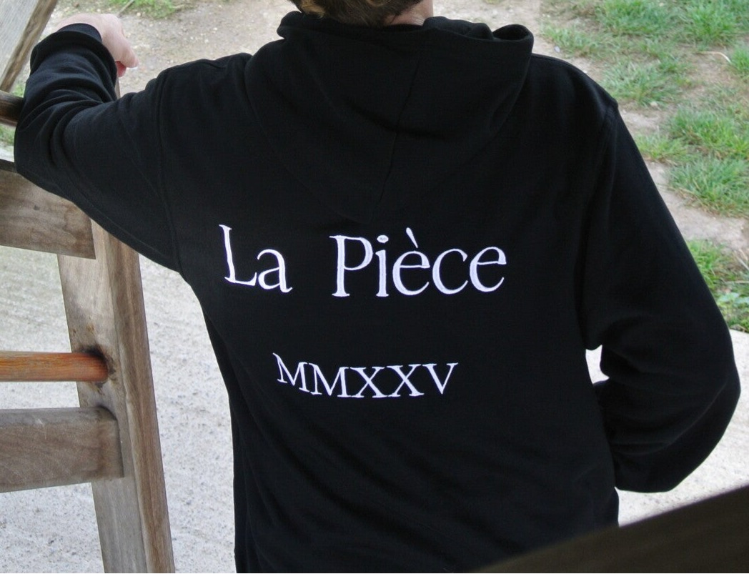 NEW - LP Deluxe Hoodie Girls