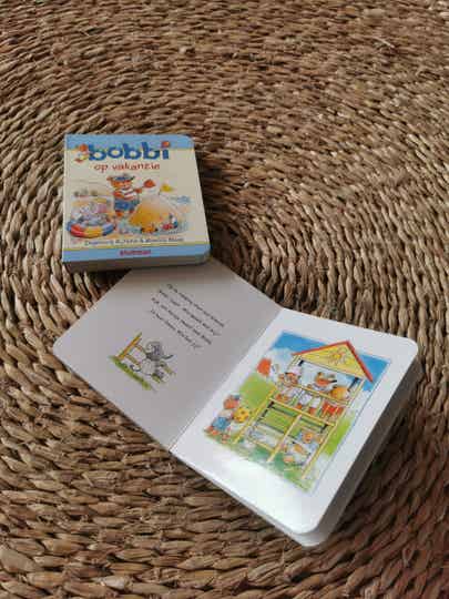Klein Boekje - Bobbi op vakantie