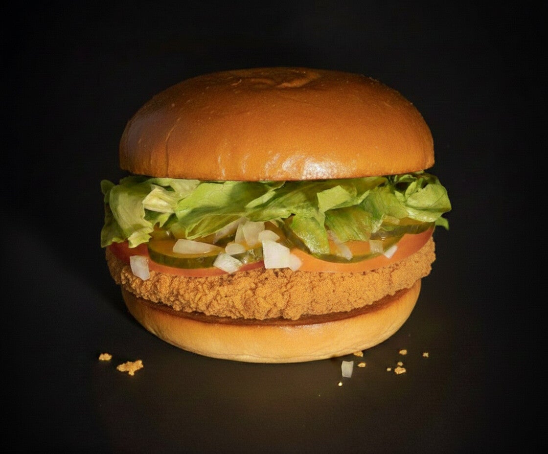Para los que piensan que en la sencillez esta el buen gusto Pollo crispy  mas 3 vegetales free, no olvides preguntar por nuestra salsa Yoka's  o BBQ picante.