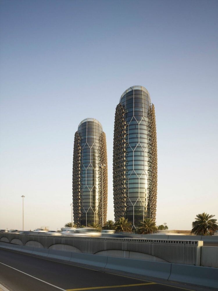Al Bahr Towers (las torres “inteligentes”)