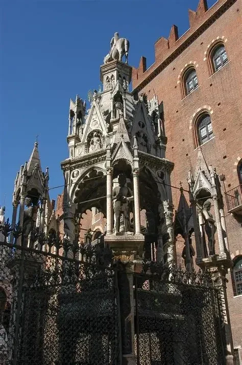 Las Arche Scaligere, Verona