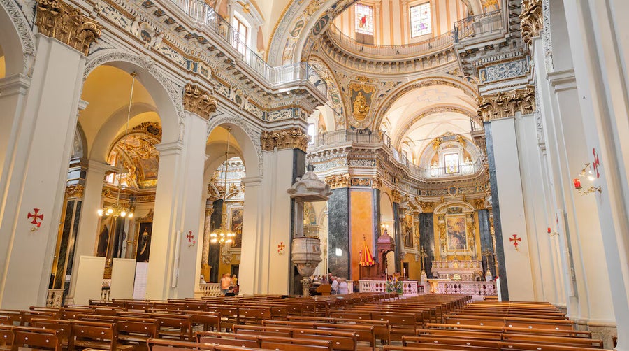 La Catedral de Niza, oficialmente llamada Catedral Basílica de Santa María y Santa Reparata