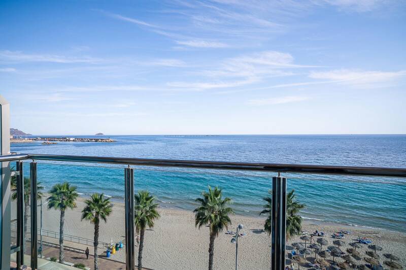 Blue Line Apartment Hotel ****