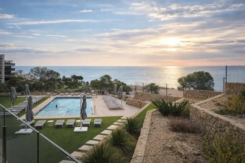 Blue Line Apartment Hotel ****