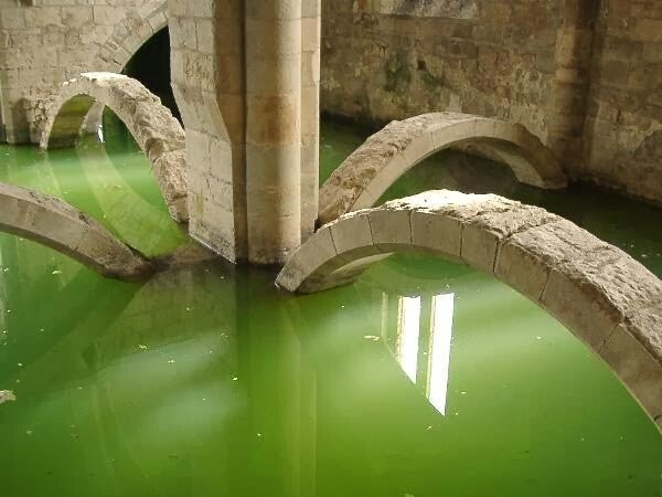 Santa Clara-a-Velha inundado