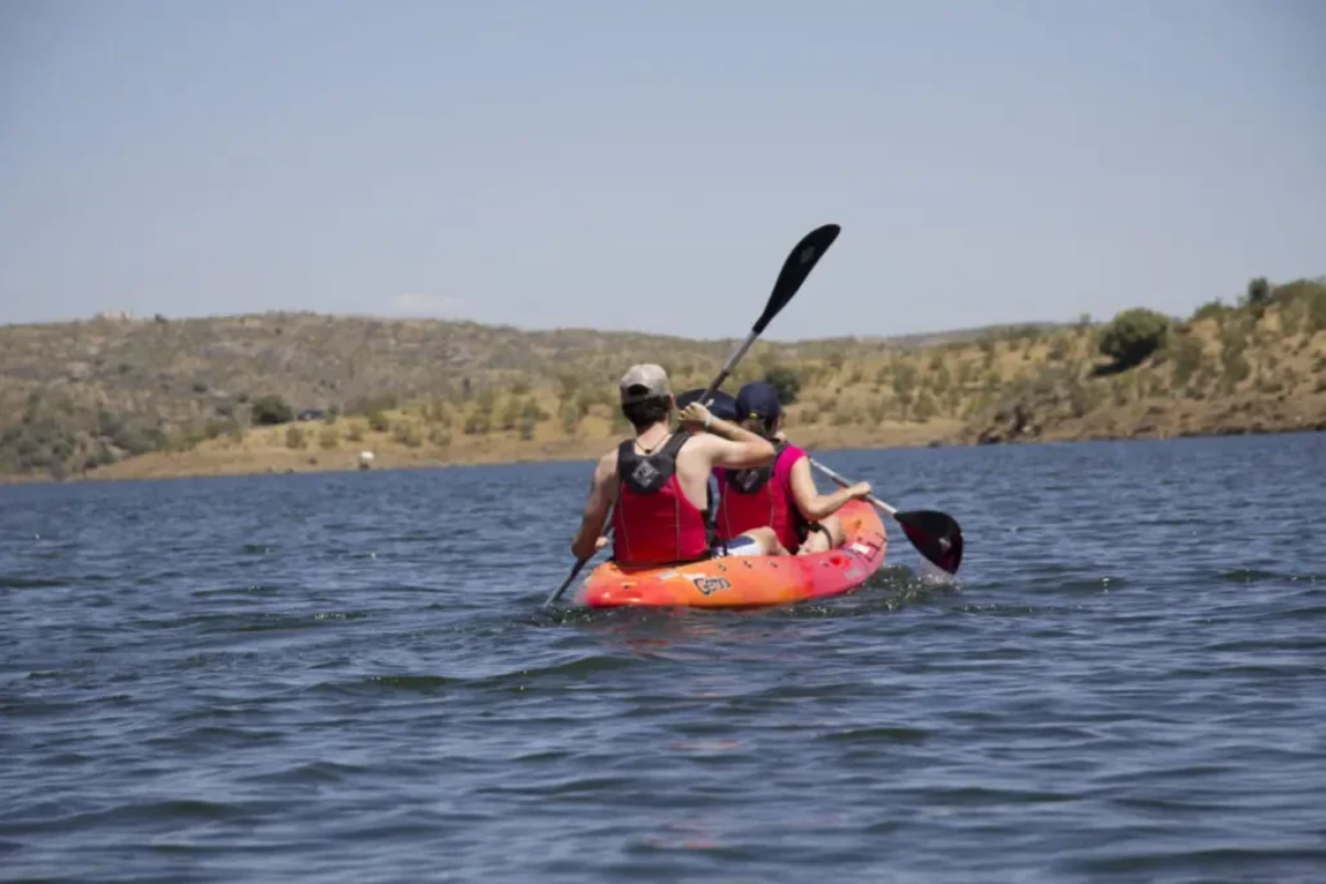 Rutas en kayak entre torres templarias, Alconétar