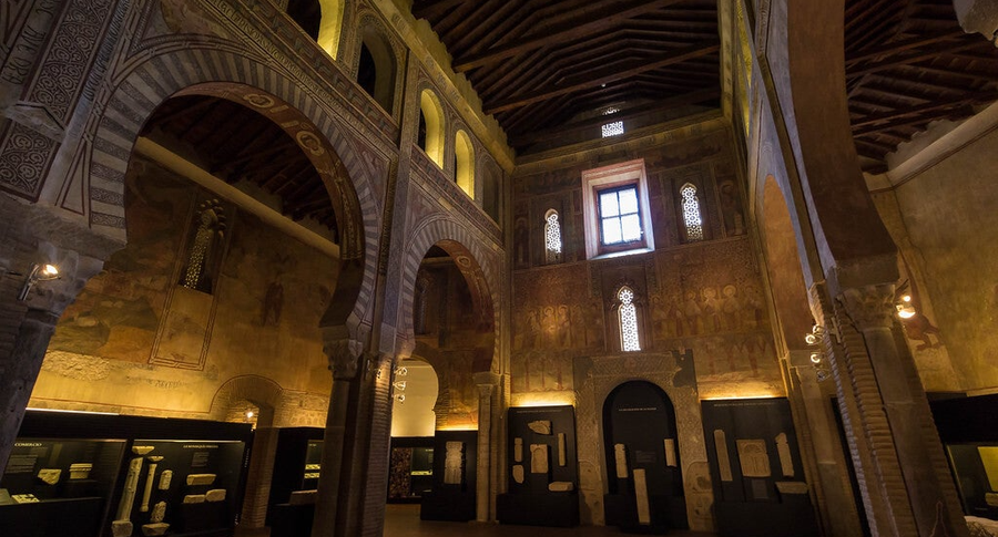 interior Iglesia de San Román