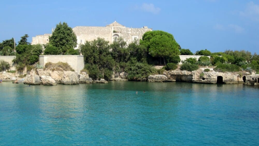 Abadía de Santo Stefano, Monopoli