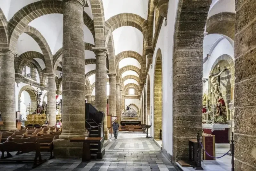 Iglesia de Santa Cruz, Cadiz