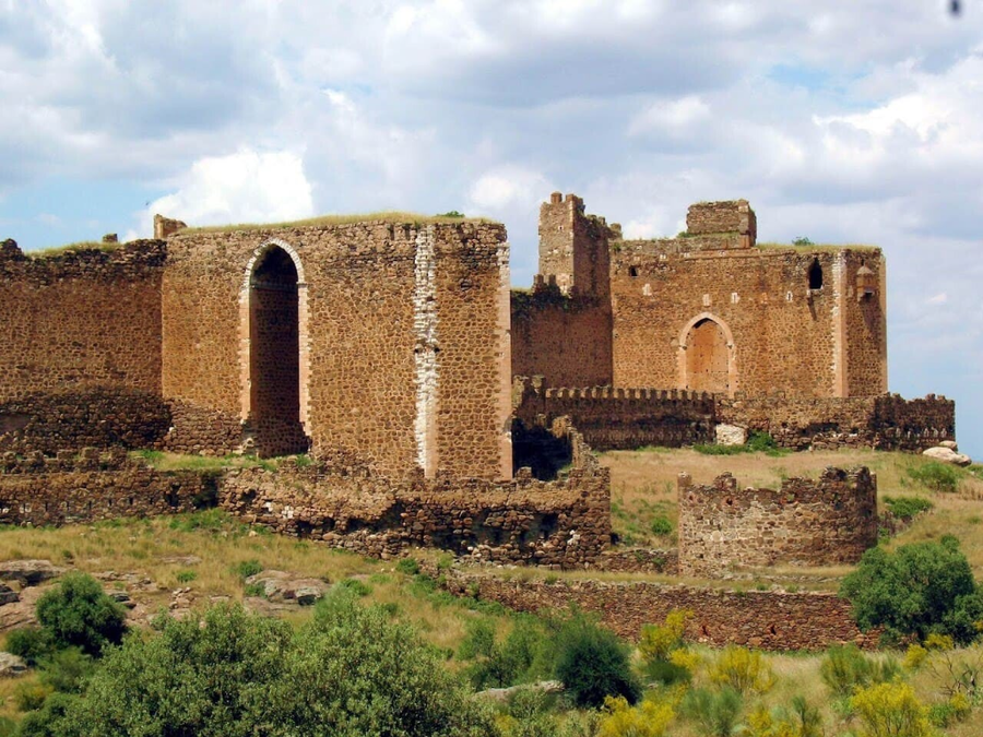 Vista Parcial del Castillo Templario de Montalbán, Toledo