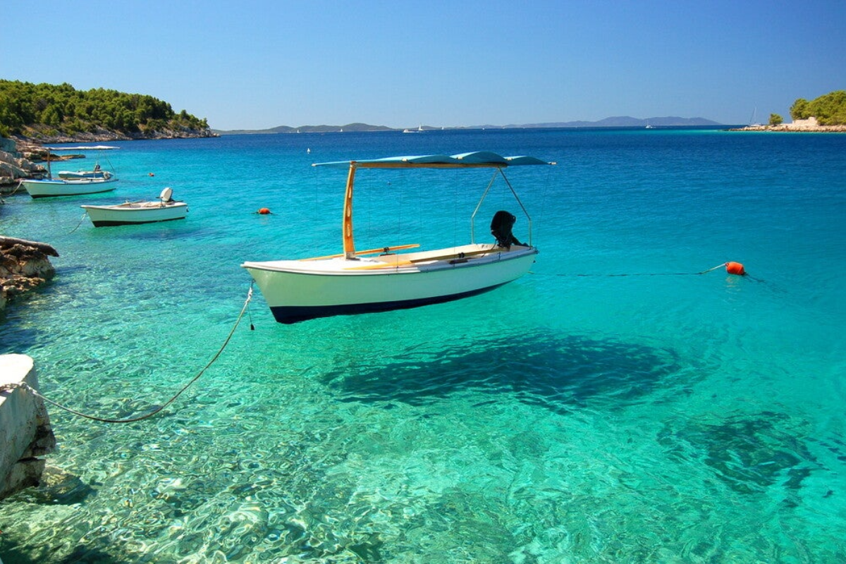Isla de Brač: piedra blanca, pueblos tranquilos y la playa más icónica de Croacia