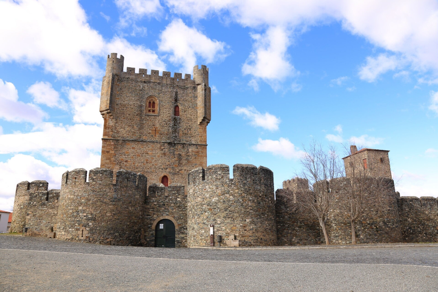 Castillo de Braganza