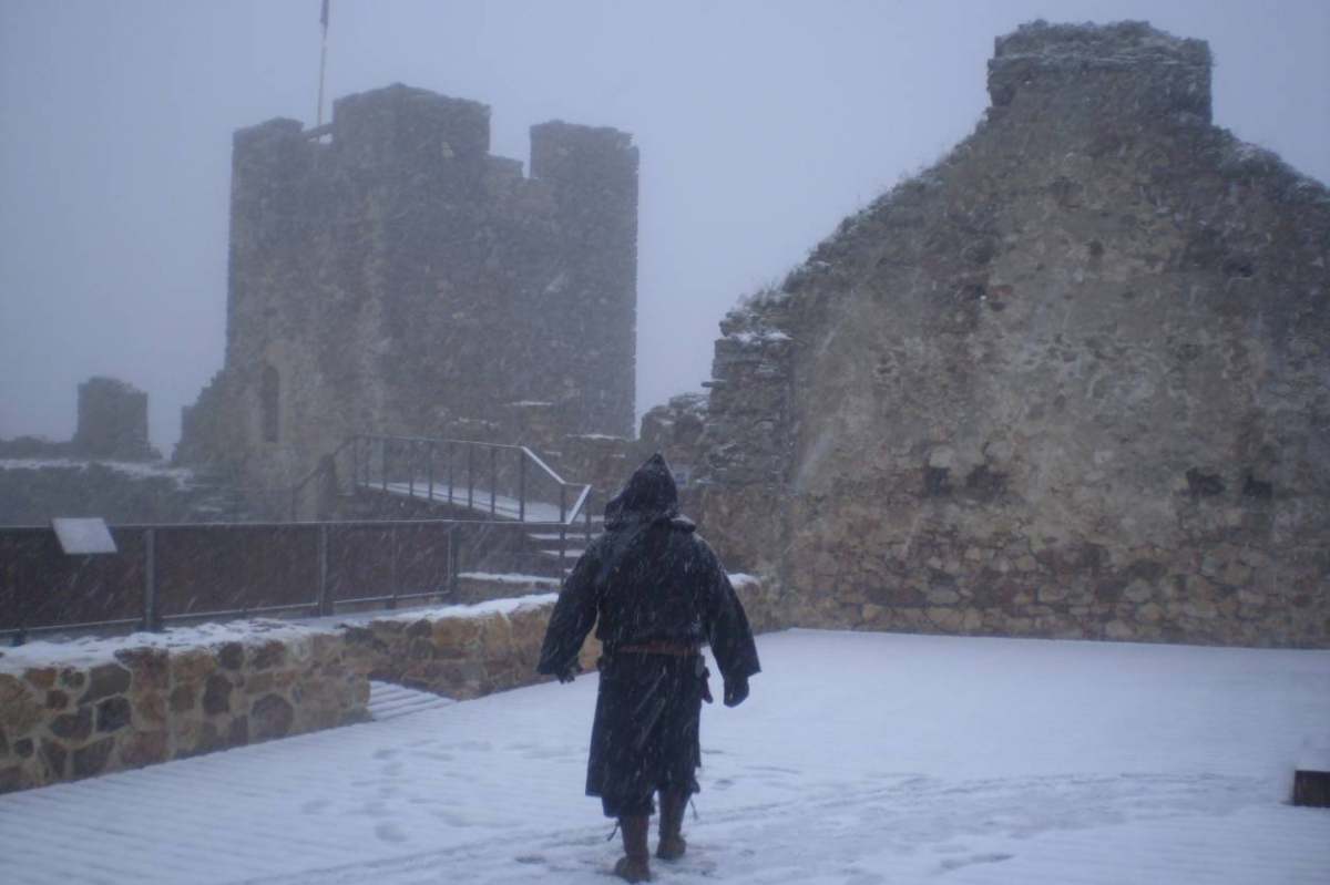 El Castillo de Cornatel con nieve