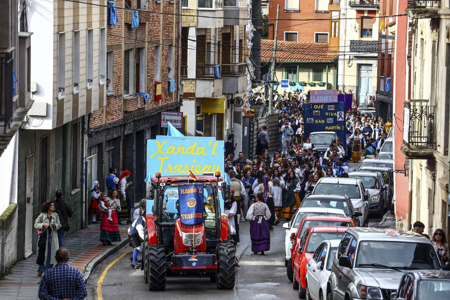 Desfile Fiesta de los Humanitarios, Moreda de Aller