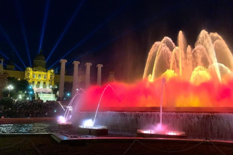 Fuente Mágica de Montjuïc: agua, luz y música en movimiento