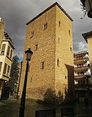 Torre del Reloj (o Torre de la Cárcel)