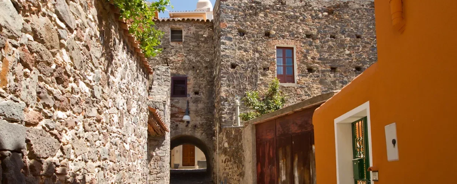 Orosei: un pueblo con alma en la costa oriental de Cerdeña