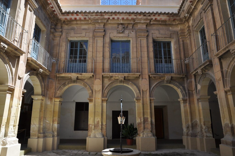 Convento de la Merced (Centro Cultural Las Clarisas)
