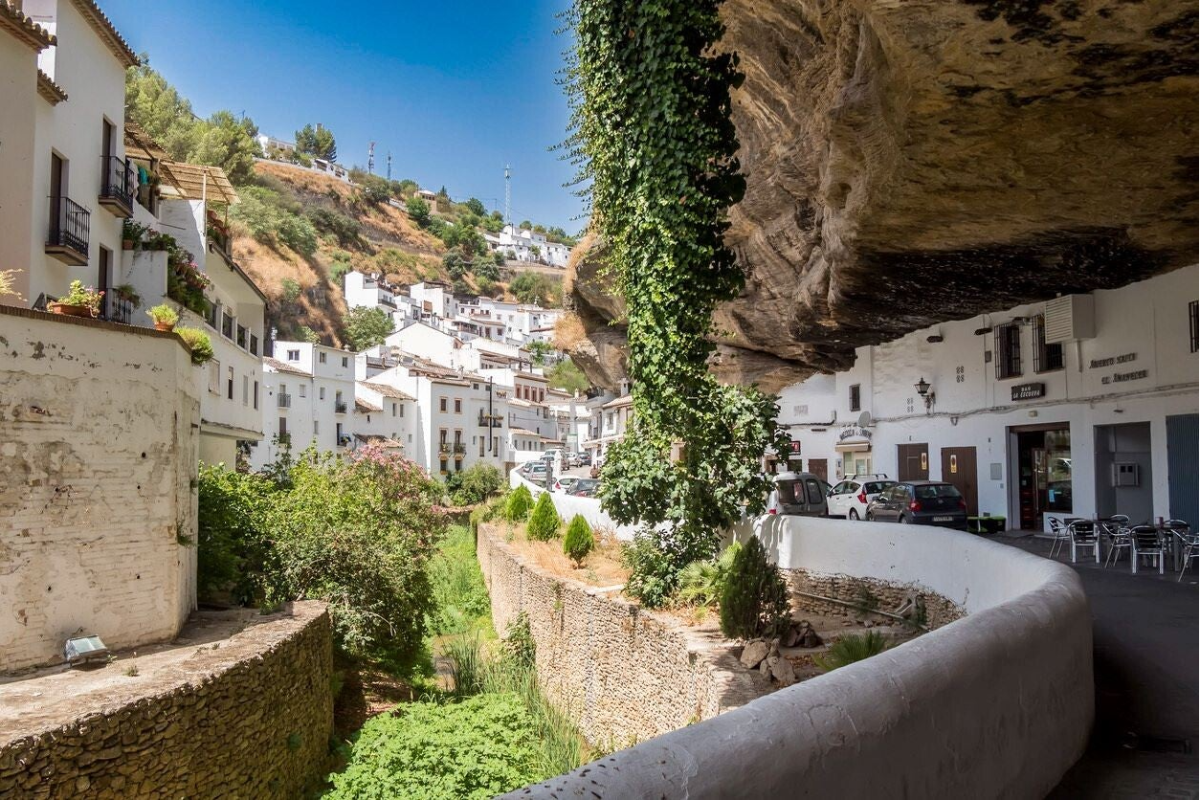 Setenil de las Bodegas