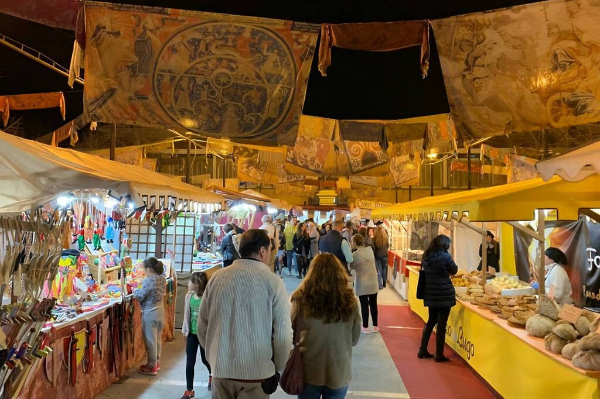 Mercado goyesco y zonas de ambientación
