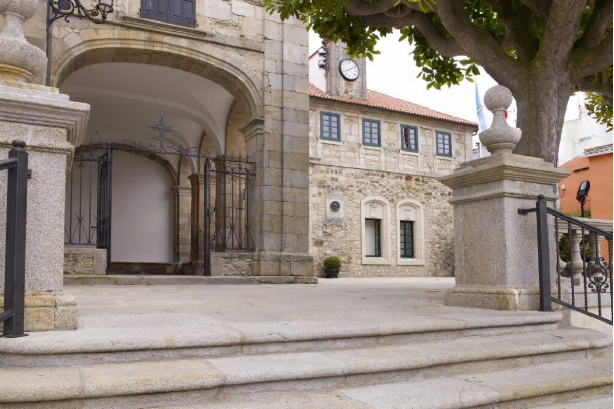 Convento de Santo Domingo de Ortigueira, también conocido como el Antiguo Convento de los Dominicos