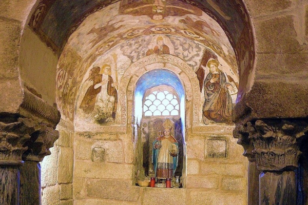 Ermita y Sitio Histórico de Santa María de Melque. El Bastión de Piedra