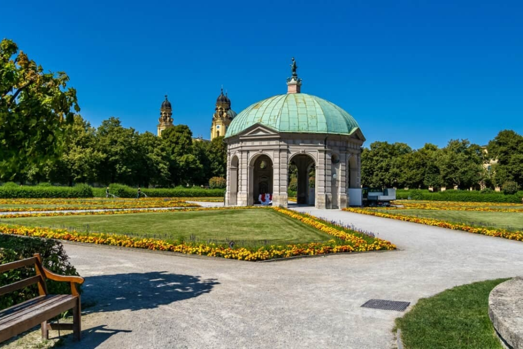 Hofgarten (Jardín de la Corte)