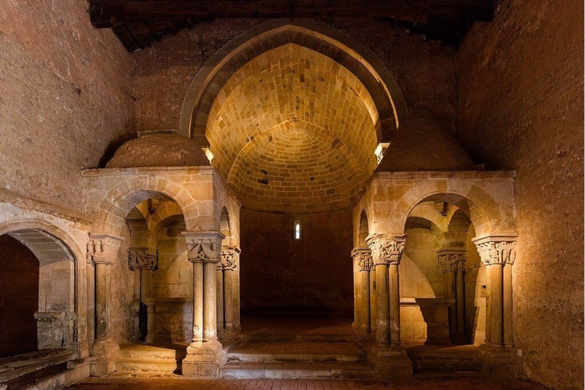 Iglesia y Claustro de San Juan de Duero. La Joya del Misticismo Soriano