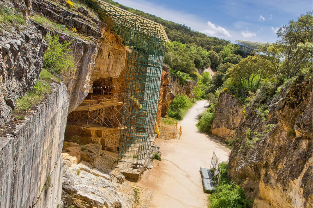 Cueva del Mirador, Atapuerca