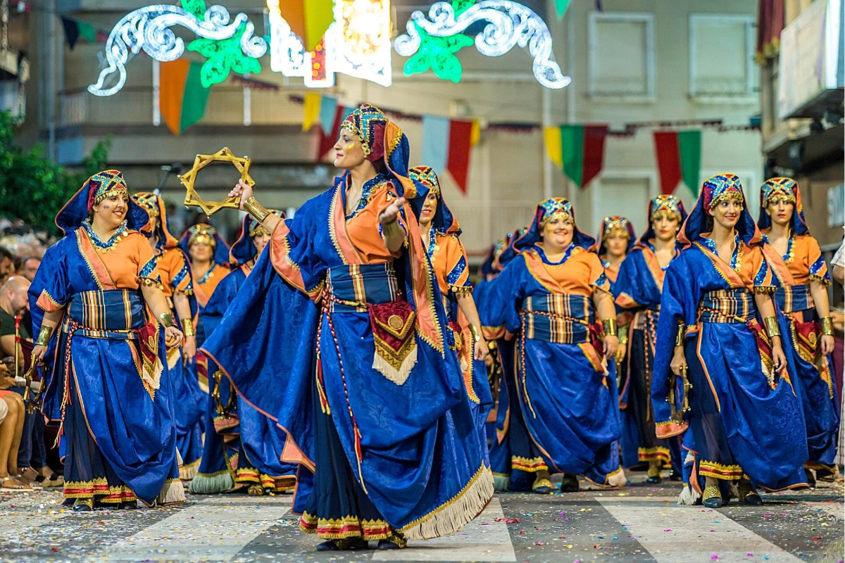 Comparsas y desfiles de los Moros y Cristianos de Crevillente