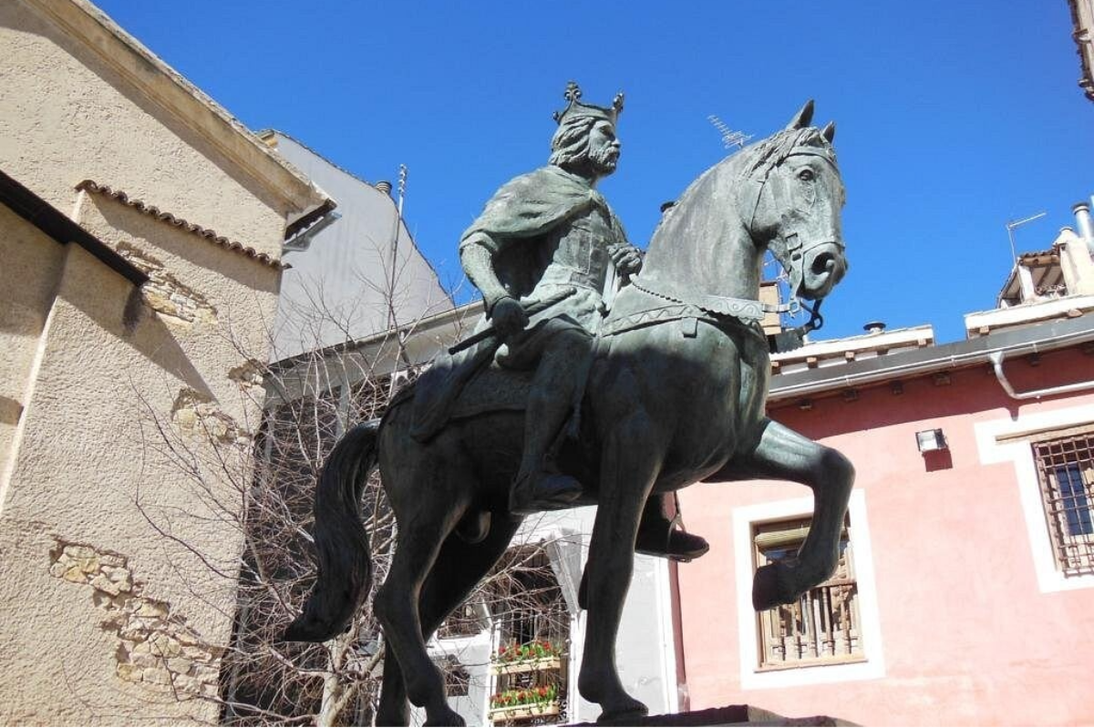 Estatua de Alfonso VIII, Cuenca