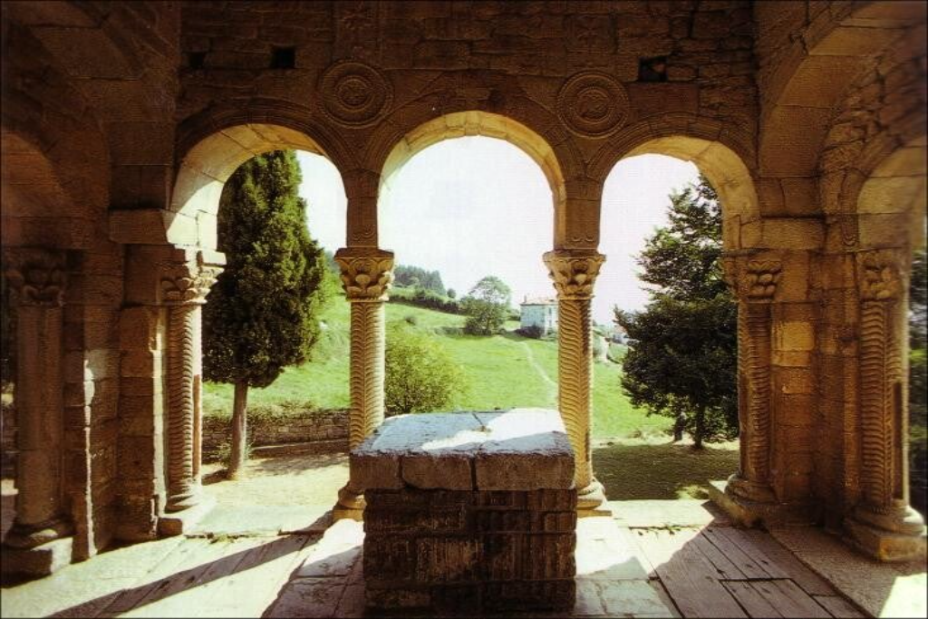 Santa María del Naranco