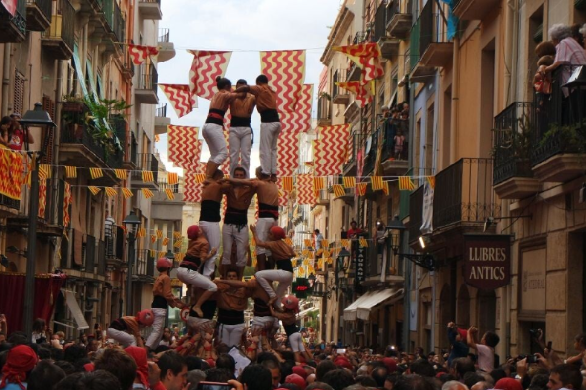 castellets fiestas sant magi