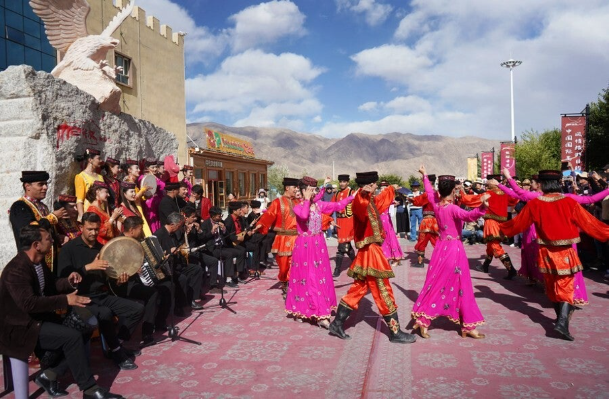 Fplklore y tradiciones del Pamir