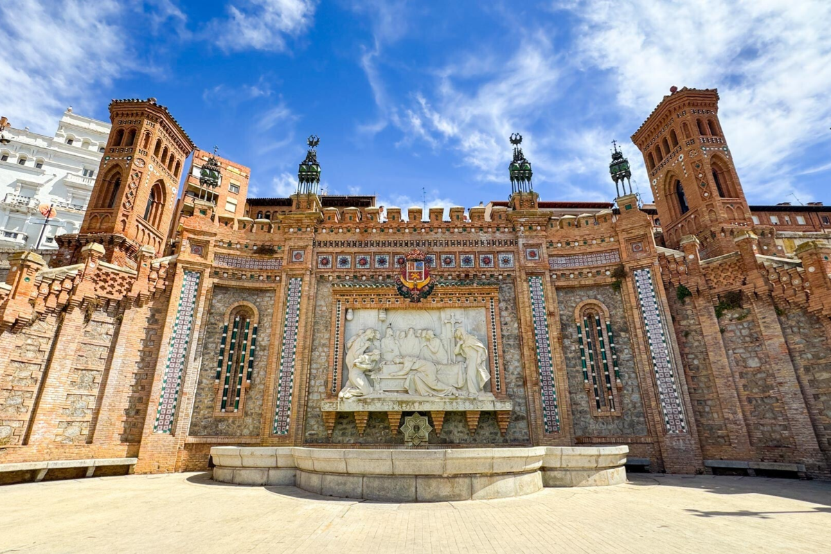 Escalinata del Oválo, Teruel