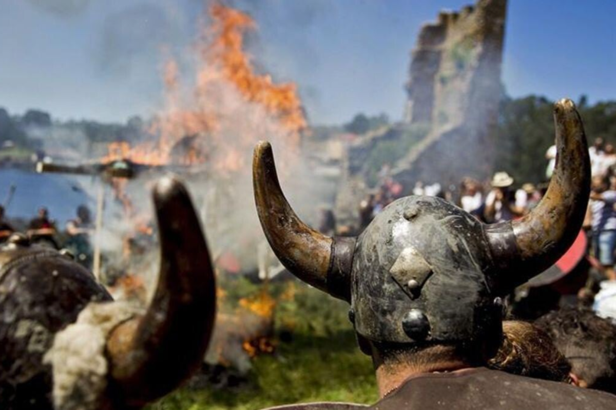 Romería Vikinga de Catoira