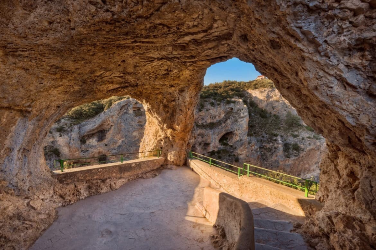 Ventano del diablo, Cuenca
