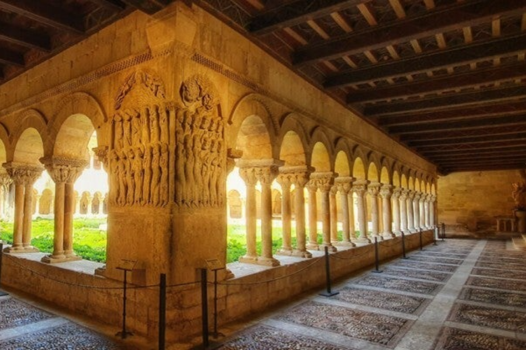Claustro Monasterio Santo Domingo de Silos