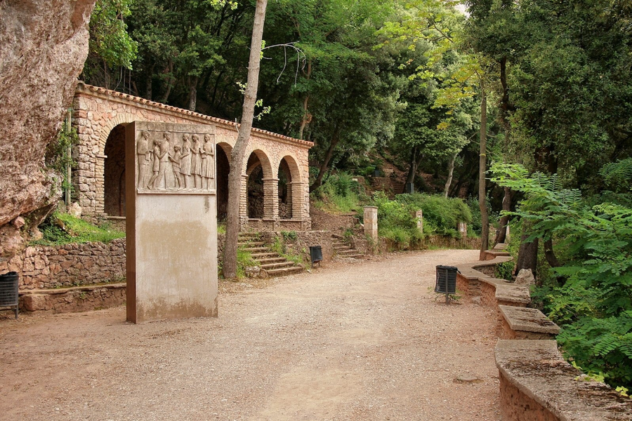 Camí dels Degotalls: paseo entre palabras y paisaje